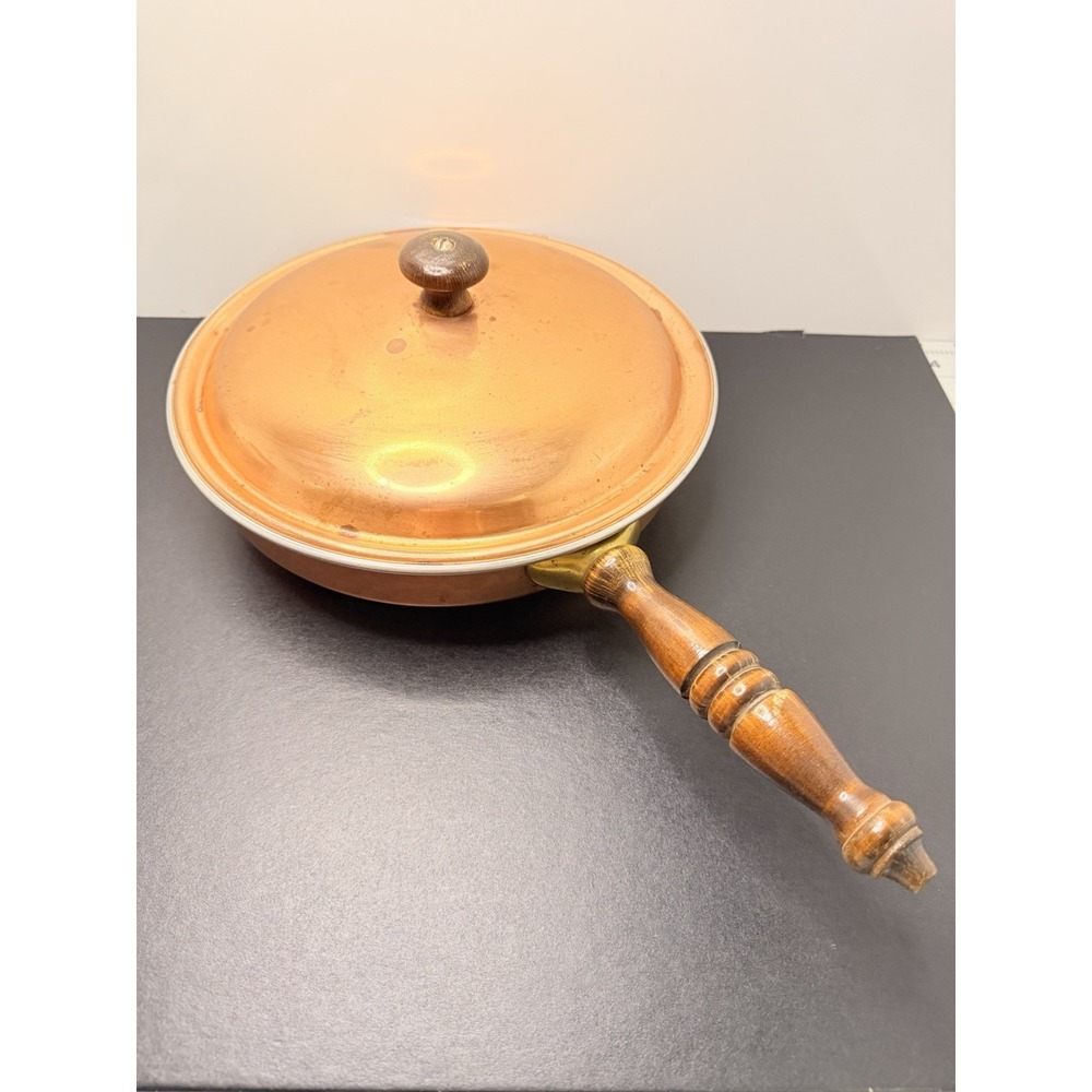 Vintage Copper Skillet Fry Pan Lid Wood Handle Aluminum Lined Skillet 9"